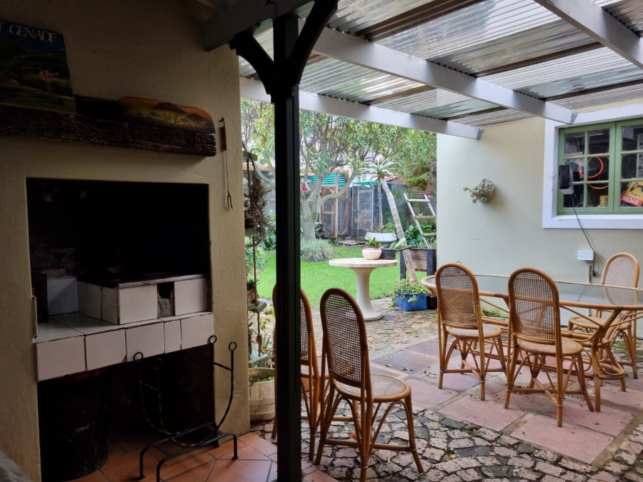 3 Bedroom Property for Sale in Heuningkloof Western Cape